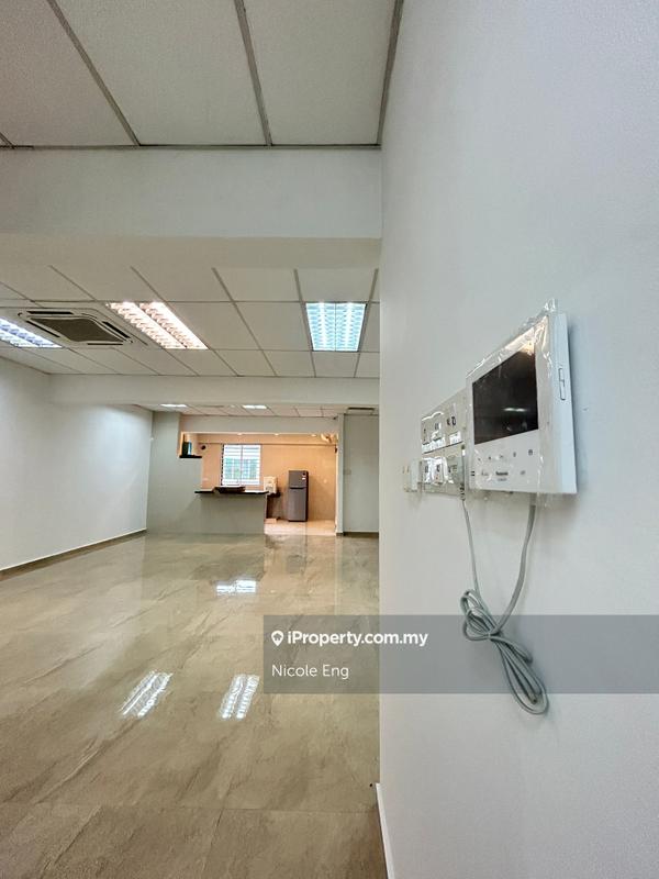 Kilang Teres untuk Dijual di wj0dl, Subang Jaya oleh Nicole Eng - iProperty.com.my