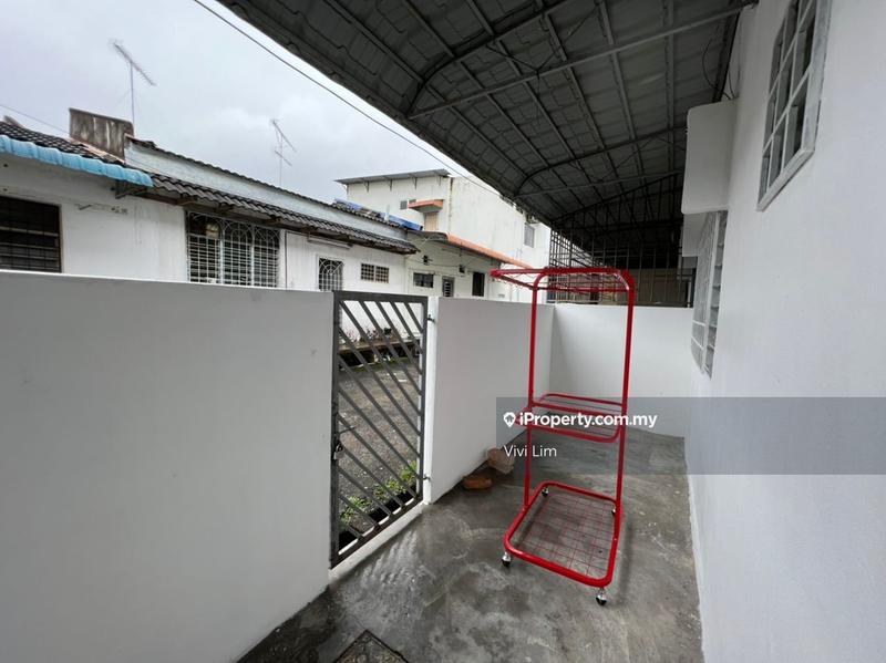 Rumah Berangkai 2 Tingkat untuk Disewa di 3lunm, Kluang oleh Vivi Lim - iProperty.com.my