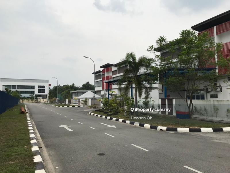Semi-D Kilang untuk Dijual di kkus8, Mantin oleh Hewson Oh - iProperty.com.my