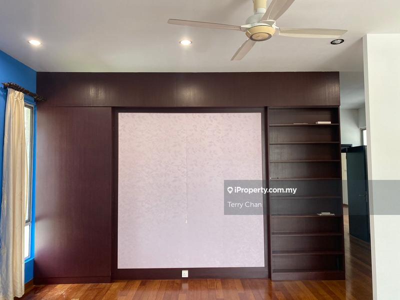 Bungalow House for Sale in Valencia, Sungai Buloh by Terry Chan - iProperty.com.my