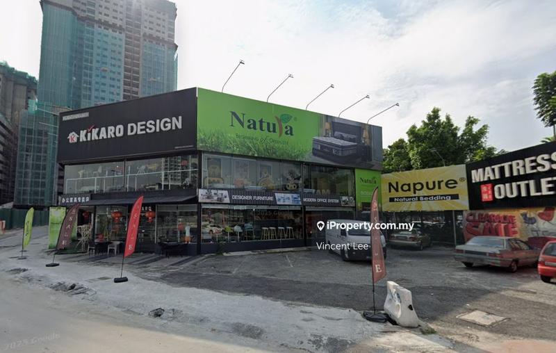 For Rent - Commercial Lot @ Facing Jalan Puchong Main Road