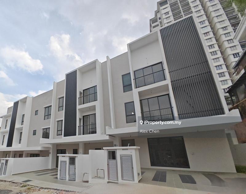 Terraced House for Sale in Taman Naga Emas, Salak South by Alex Chen - iProperty.com.my
