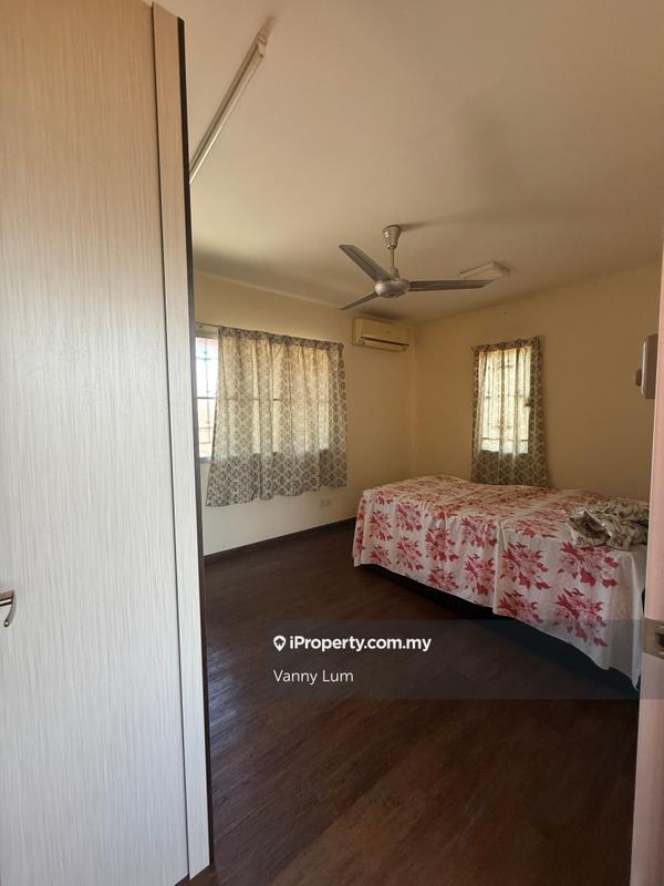 Bungalow House for Sale in smb5k, Petaling Jaya by Vanny Lum - iProperty.com.my
