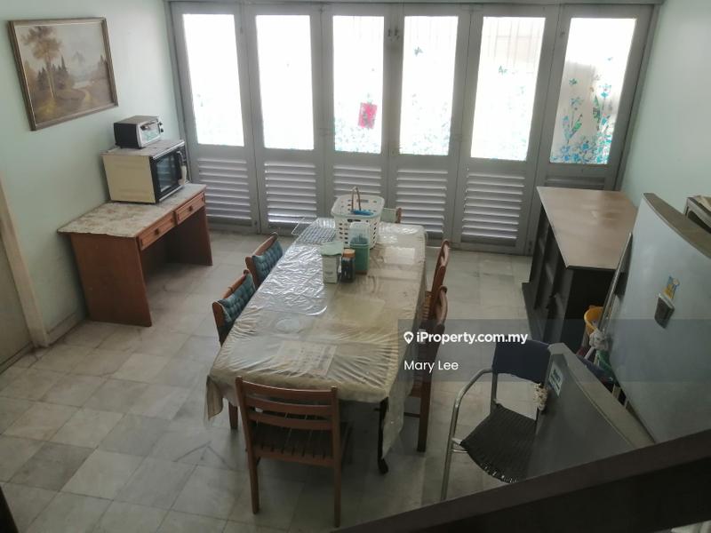 Semi-Detached House untuk Dijual di Mount Erskine, Tanjung Tokong oleh Mary Lee - Dining area - iProperty.com.my