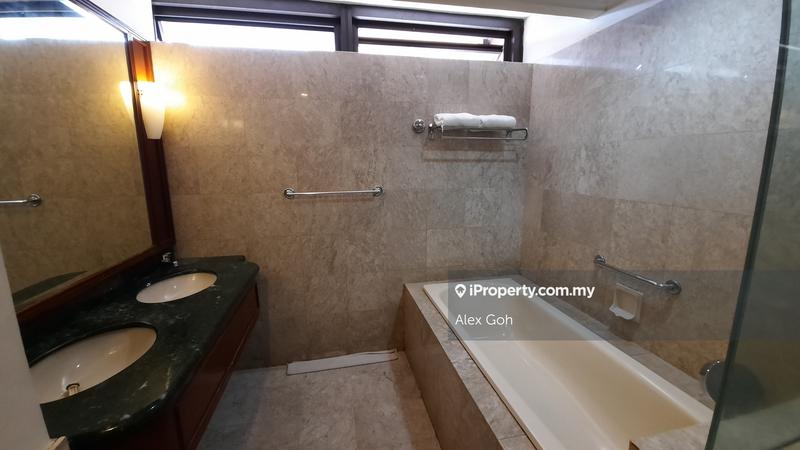 Residensi Servis untuk Dijual di Berjaya Times Square oleh Alex Goh - iProperty.com.my