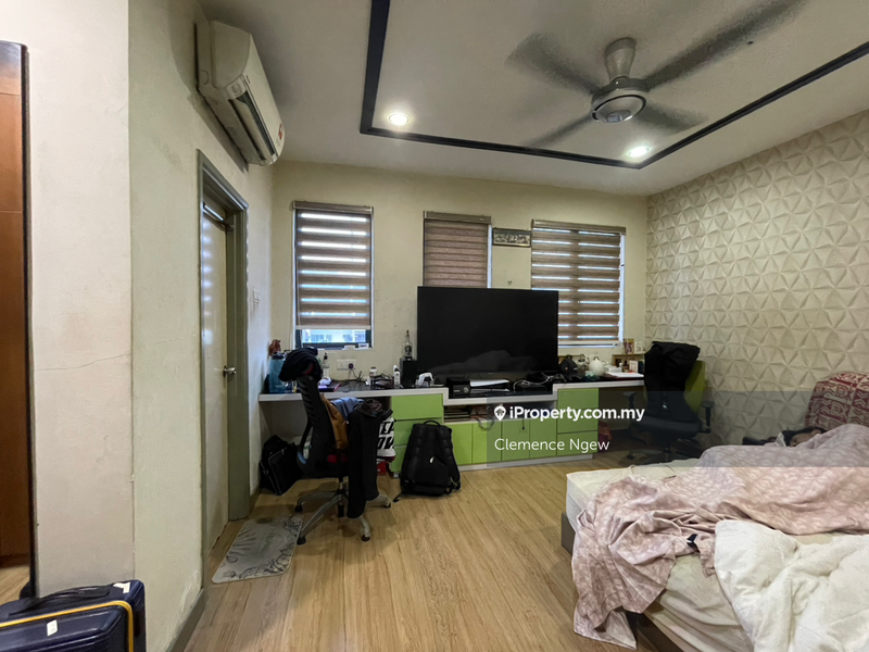 Rumah Berangkai 2.5 Tingkat untuk Dijual di Taman Dagang Jaya, Ampang oleh Clemence Ngew - iProperty.com.my