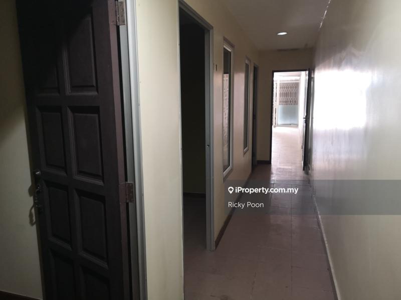 Shop / Office untuk Dijual di Jalan Pudu, KL City Centre oleh Ricky Poon - iProperty.com.my