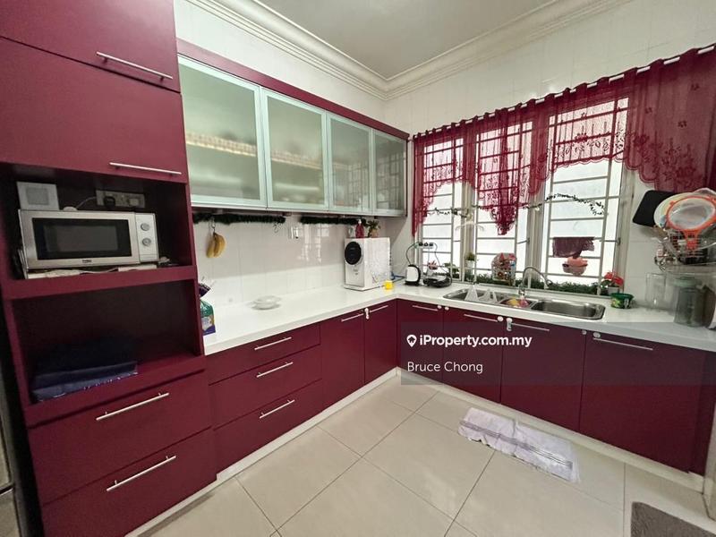 Condominium for Sale in Platinum Hill PV 8 by Bruce Chong - iProperty.com.my