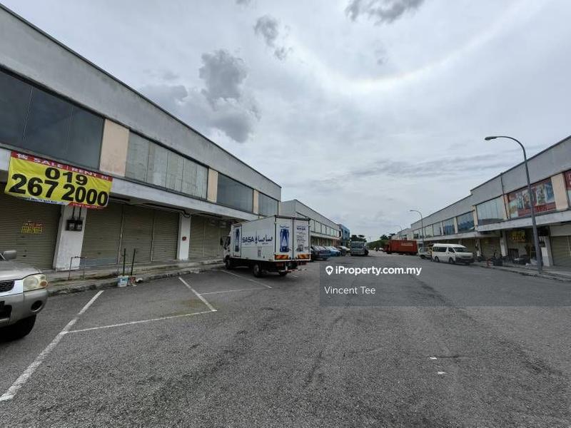 Kilang Terpisah untuk Dijual di Nilai, Negeri Sembilan oleh Vincent Tee - iProperty.com.my