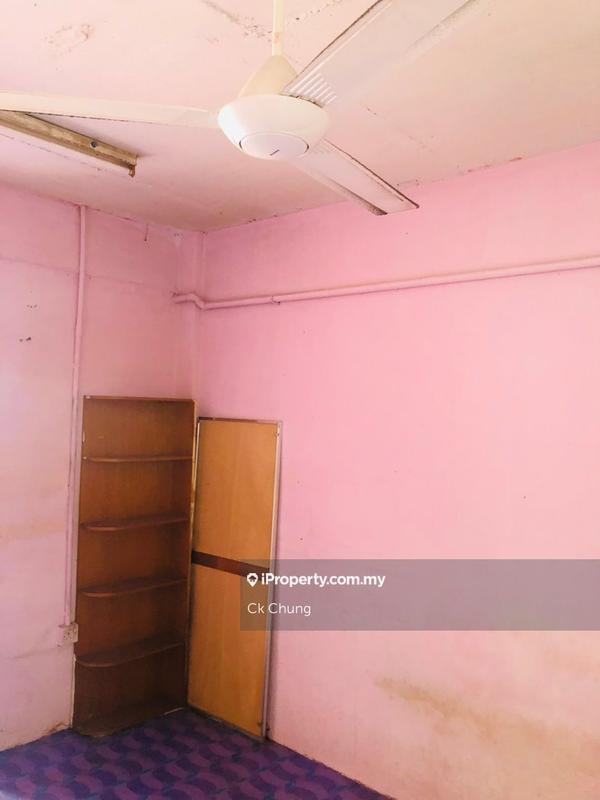 Flat for Sale in Pangsapuri 610 by Ck Chung - iProperty.com.my