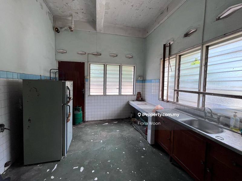 Bungalow House for Sale in Taman Melaka Raya, Melaka City by Fiona Woon - iProperty.com.my