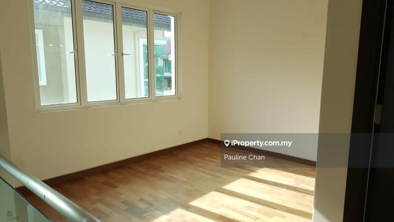 Bungalow House for Sale in Taman Equine, Seri Kembangan by Pauline Chan - iProperty.com.my