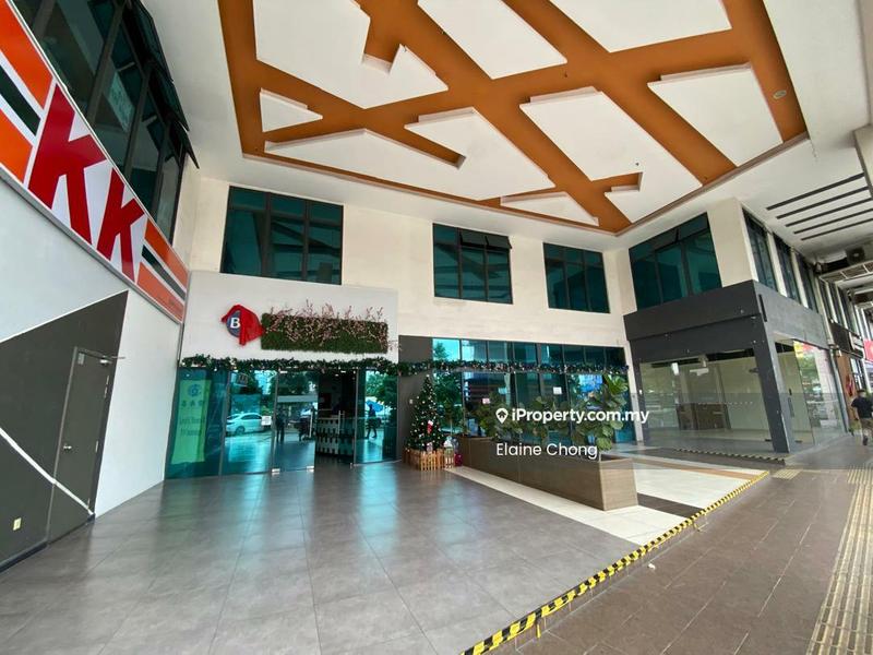 Retail Space for Rent in Petaling Jaya, Selangor by Elaine Chong - Exterior - iProperty.com.my
