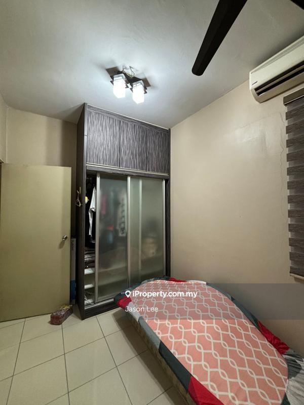 Condominium for Sale in Pearl Avenue by Jason Lee - iProperty.com.my