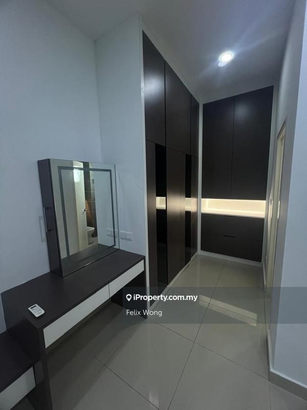 Condominium for Sale in Skyvilla @ D'Island by Felix Wong - iProperty.com.my