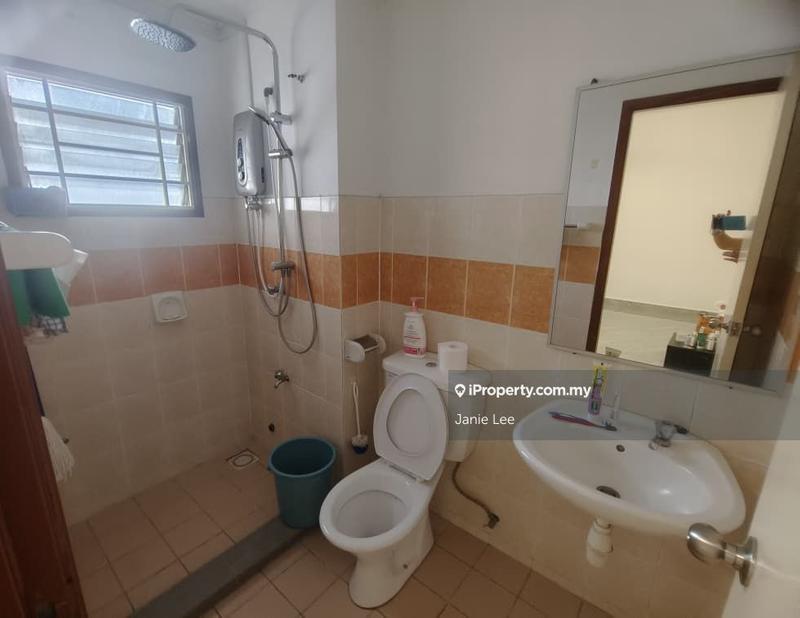 1.5-storey Terraced House for Sale in Bandar Bukit Raja, Klang by Janie Lee - iProperty.com.my