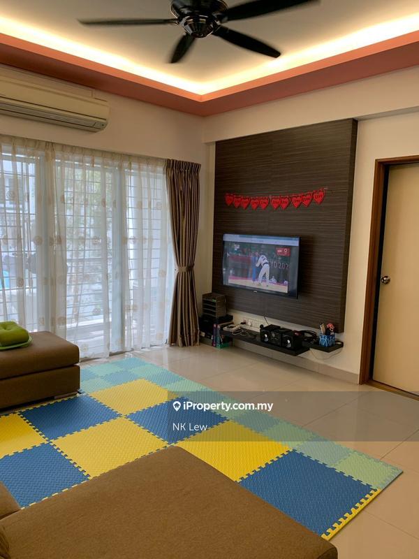 Kondominium untuk Dijual di Bayan Villa, Seri Kembangan oleh NK Lew - iProperty.com.my