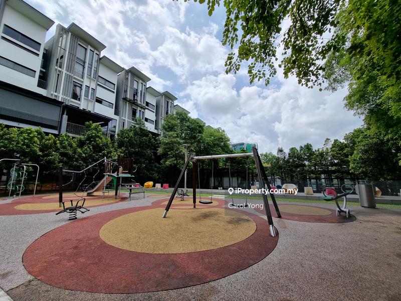 Rumah Berangkai 3.5 Tingkat untuk Dijual di The Mansions, Desa Parkcity, Desa Parkcity oleh Carol Yong - iProperty.com.my