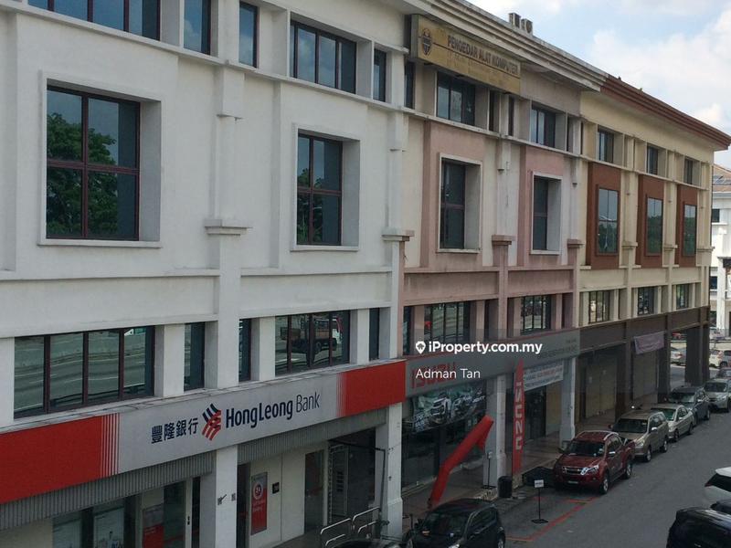Shop / Office untuk Dijual di Petaling Jaya, Selangor oleh Adman Tan - iProperty.com.my
