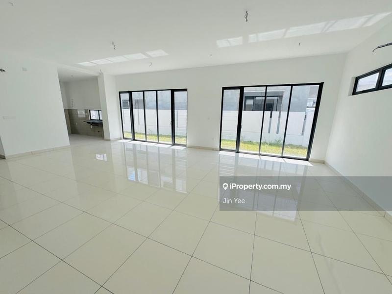 Rumah Berkembar untuk Dijual di Elmina, Shah Alam oleh Jin Yee - iProperty.com.my