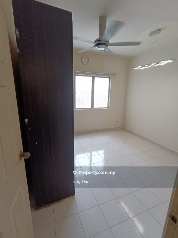 Kondominium untuk Dijual di Suriamas oleh Eng Han - iProperty.com.my