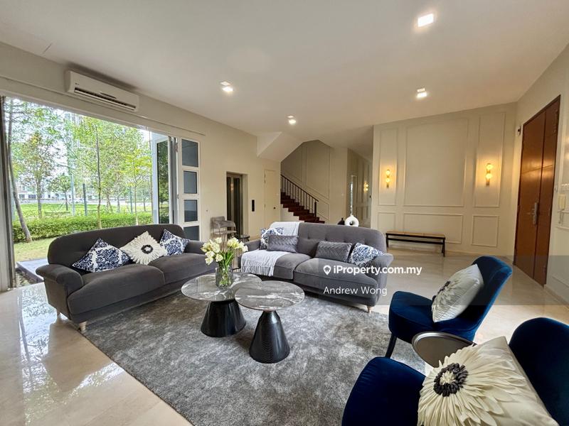 Bungalow House untuk Dijual di Lakefront Villa, Cyberjaya oleh Andrew Wong - iProperty.com.my