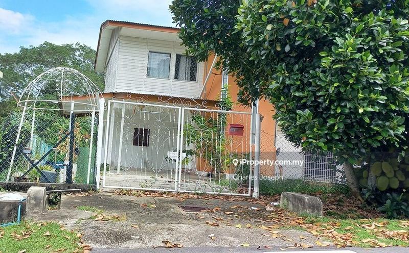Bungalow House untuk Dijual di Teluk Kemang, Negeri Sembilan oleh Charles Joseph - iProperty.com.my