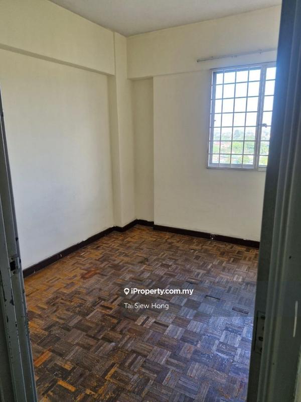 For Rent - Avenue Court