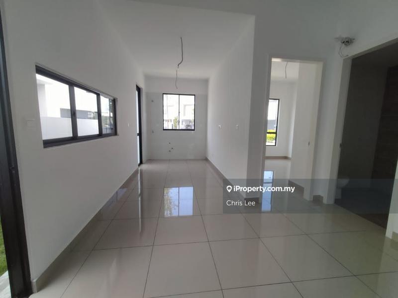 Rumah Teres untuk Dijual di Eco Sanctuary, Telok Panglima Garang oleh Chris Lee - iProperty.com.my