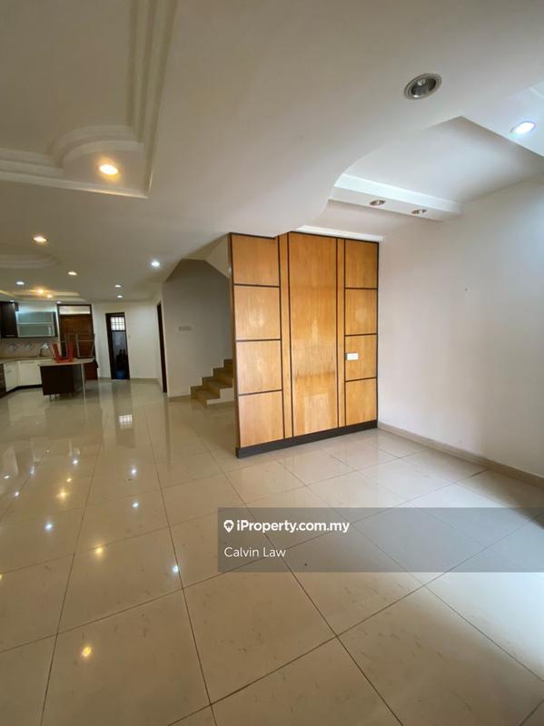 2.5-storey Terraced House for Sale in Bandar Utama 10, Bandar Utama by Calvin Law - iProperty.com.my