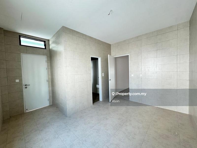 2-storey Terraced House for Rent in Taman Molek Residence, Ayer Molek by Alvin - iProperty.com.my