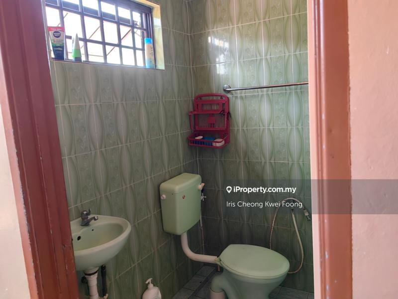 Bungalow House for Sale in z19hj, Ipoh by Iris Cheong Kwei Foong - iProperty.com.my