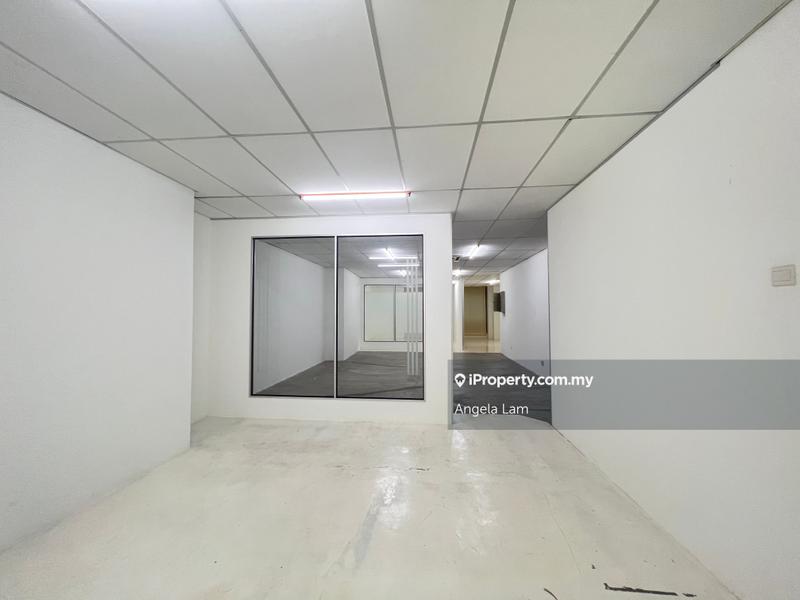 Shop / Office for Sale in Kampung Sungai Kayu Ara, Petaling Jaya by Angela Lam - iProperty.com.my