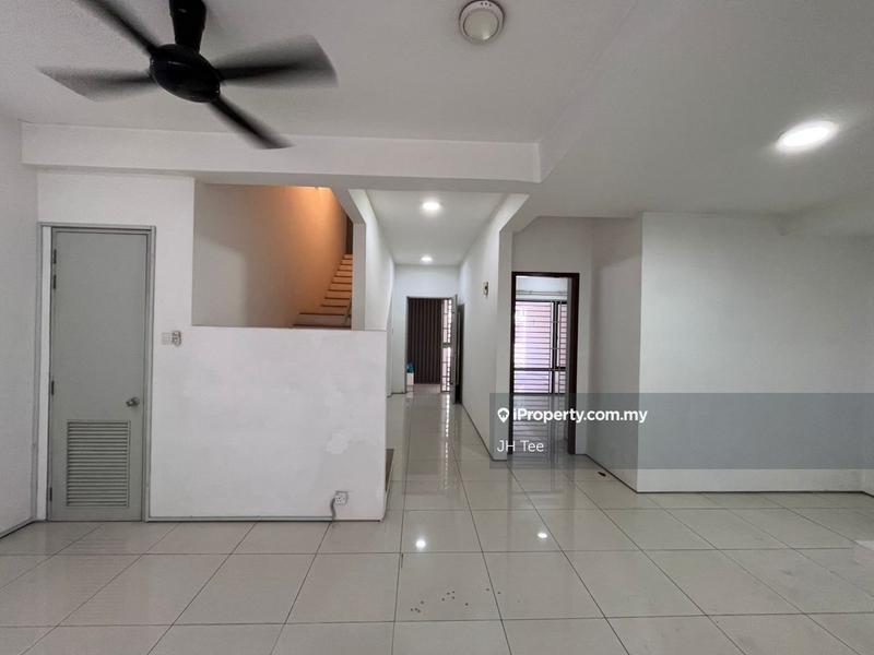 Rumah Bandar untuk Dijual di The Vale @ Sutera Damansara Damai Pj, Damansara Damai oleh JH Tee - iProperty.com.my