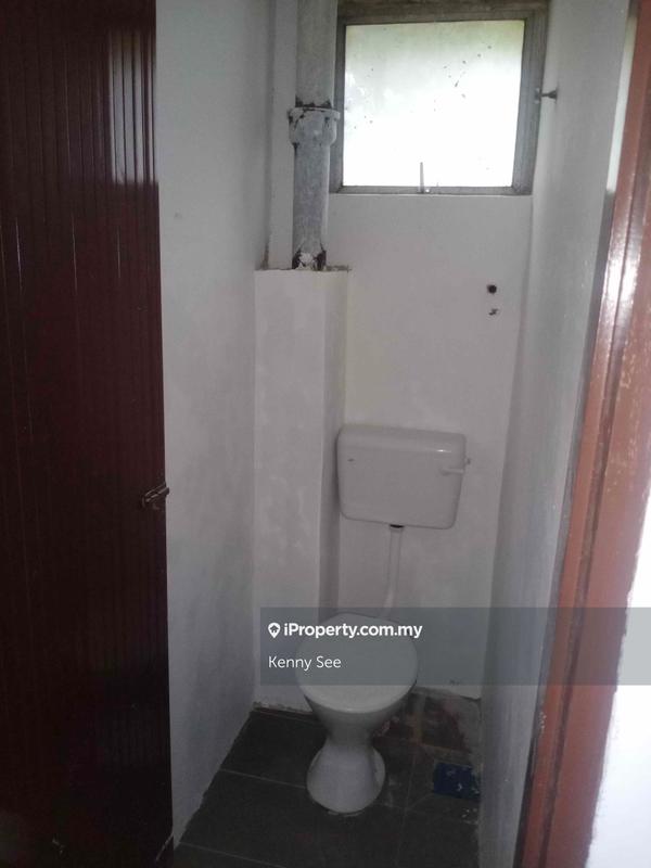 Kedai-Pejabat untuk Disewa di Pekan Semenyih, Semenyih oleh Kenny See - iProperty.com.my