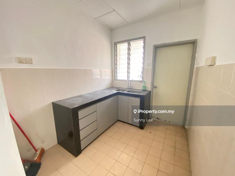 Pangsapuri untuk Dijual di Cheras Business Centre oleh Sunny Lee - iProperty.com.my