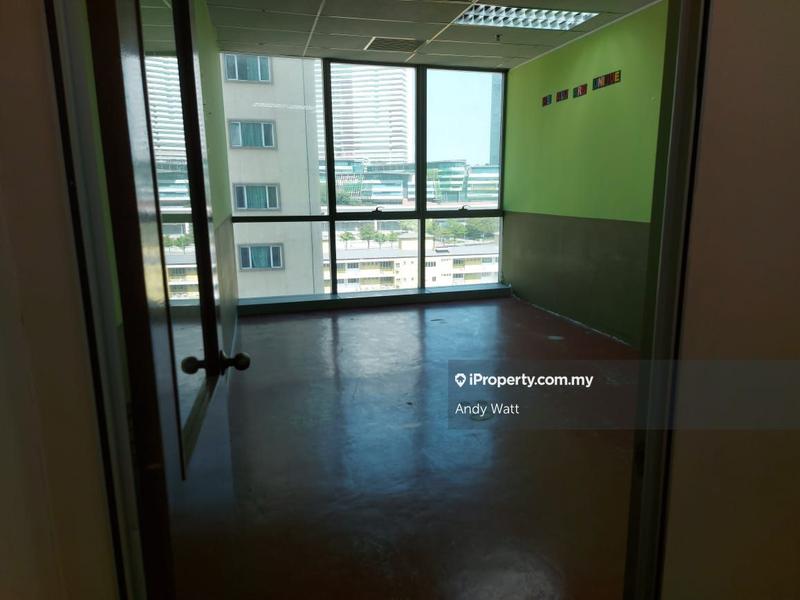 Pejabat untuk Dijual di Brickfields, Kuala Lumpur oleh Andy Watt - iProperty.com.my