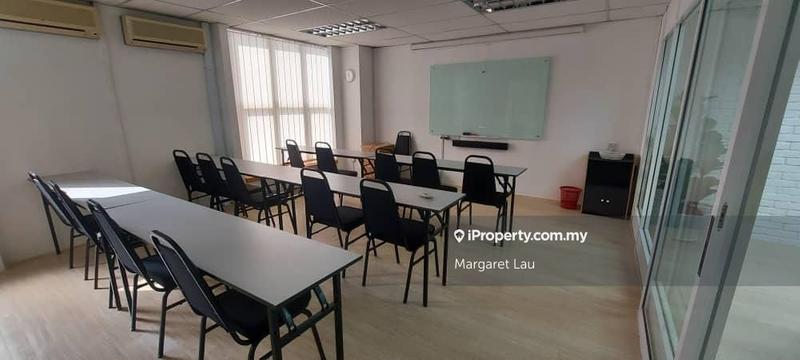 Shop / Office untuk Dijual di Dataran Prima, Petaling Jaya oleh Margaret Lau - iProperty.com.my