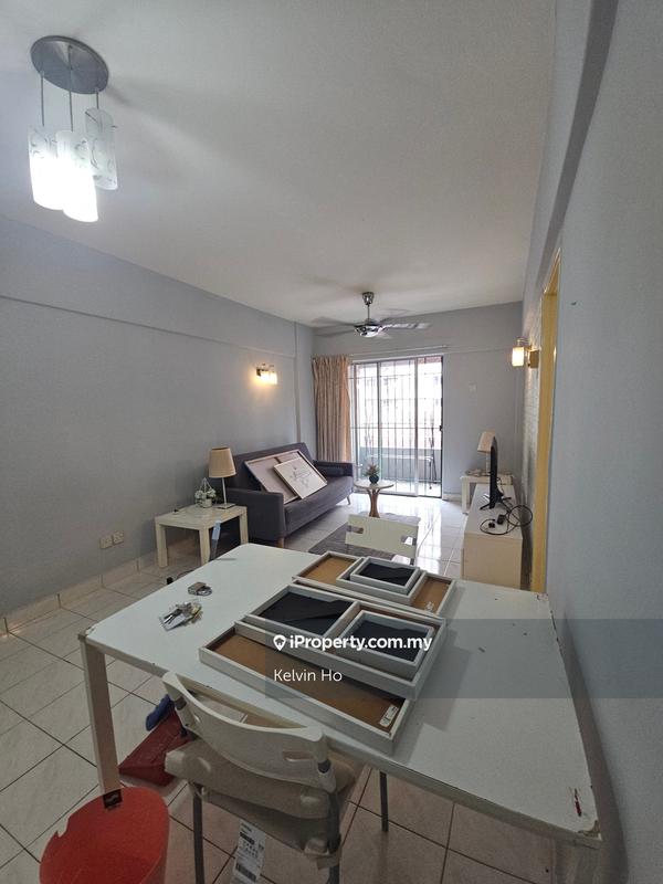 For Rent - Arena Green