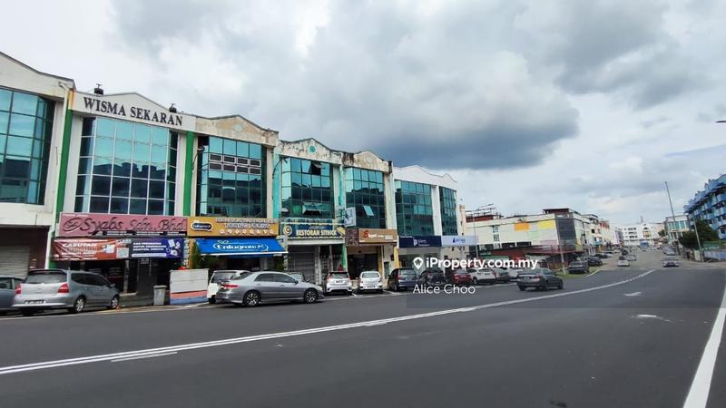 For Rent - Wisma Sekaran