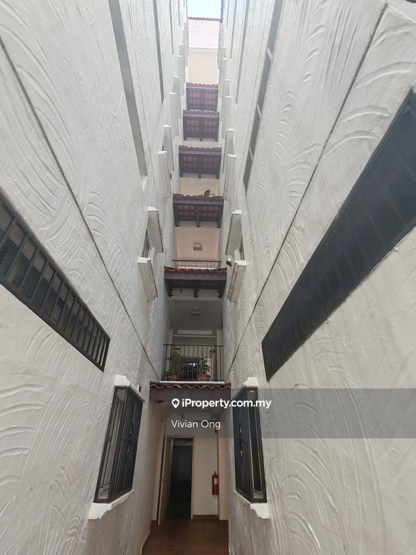 Kondominium untuk Dijual di Andalucia oleh Vivian Ong - iProperty.com.my