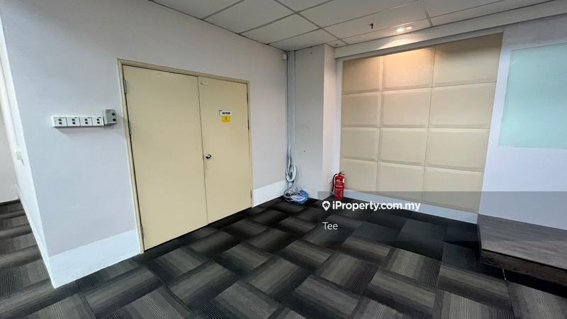 Office for Rent in Taman Abad, Johor Bahru by Tee - iProperty.com.my