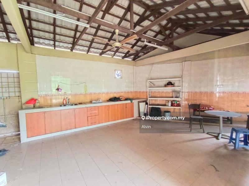Rumah Teres 2-Tingkat untuk Dijual di Taman Enggang Gangsa Durian Tunggal, Batu Berendam oleh Alvin - iProperty.com.my