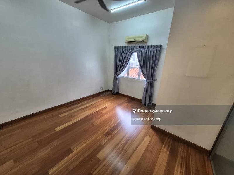 Rumah Berkembar untuk Dijual di Damansara Legenda, Petaling Jaya oleh Chester Cheng - iProperty.com.my