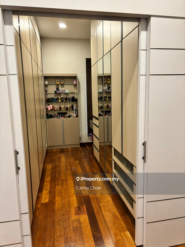 Semi-Detached House for Sale in Lake Edge, Puchong by Carrey Chiah - iProperty.com.my
