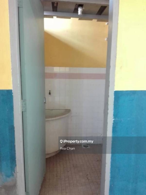 Shop-Office for Sale in Taman Puncak Bukit Katil, Bukit Katil by Rea Chan - iProperty.com.my