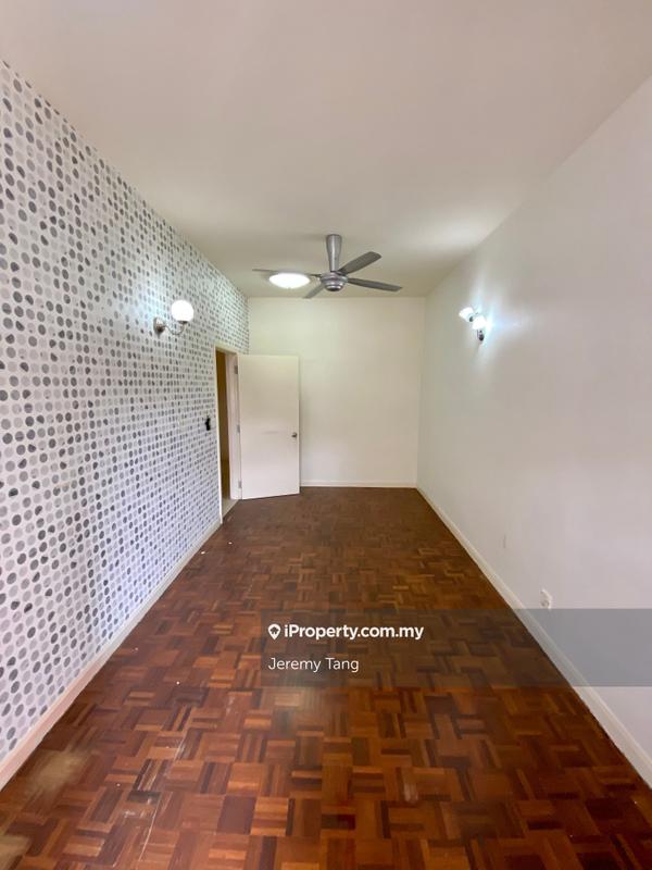 Condominium for Sale in Seri Maya Condominium by Jeremy Tang - iProperty.com.my