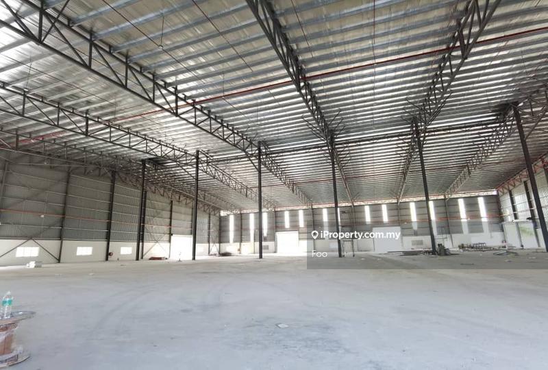 For Rent - 3 Acres Warehouse / Factory Alam Jaya Bandar Puncak Alam For Rent