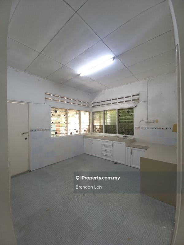 Rumah Berangkai 1 Tingkat untuk Dijual di Taman Salak Selatan, Salak South oleh Brendon Loh - iProperty.com.my