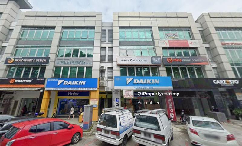 For Sale - Bandar Puchong Puteri Ground Floor Shop Lot for Sale